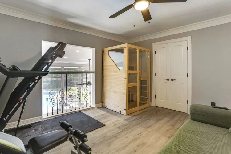 Heated Pool, Hot Tub, Game Room: Houston Group Gem