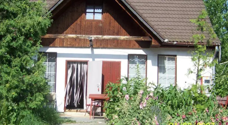 Nefelejcs Apartman