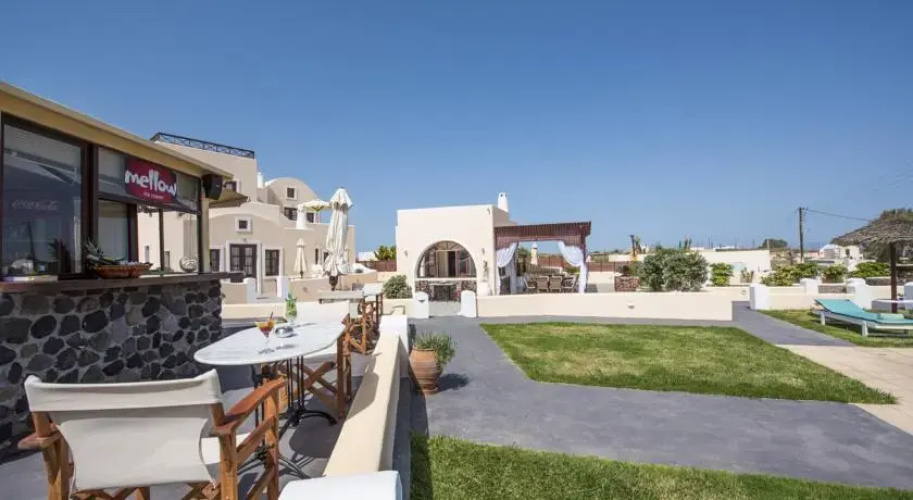 En Plo Studios Apartments & Suites