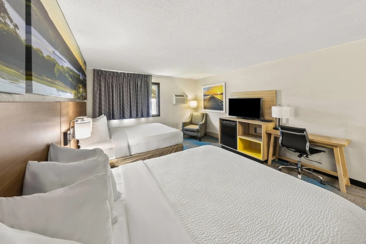 Days Inn Winona