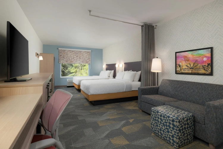 Quadruple Suite