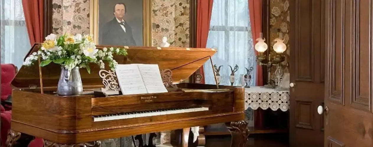 Garth Woodside Mansion B&B