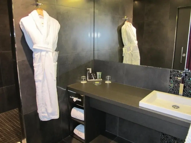 Privilege room