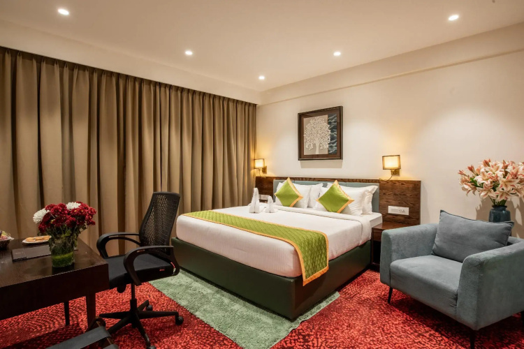 Royal Regency Lifotel by Crossway