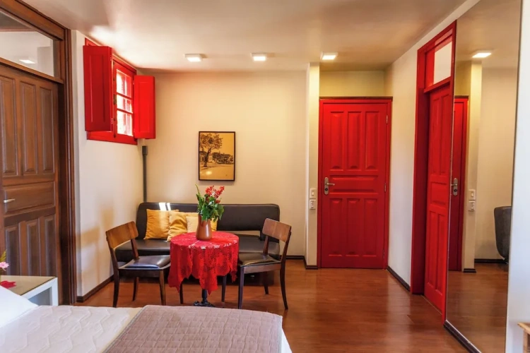 Standard Family room
