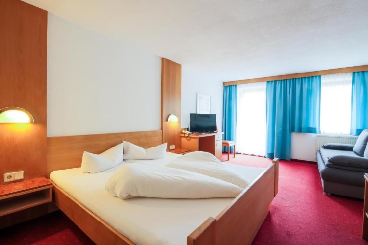Standard Double room with balcony