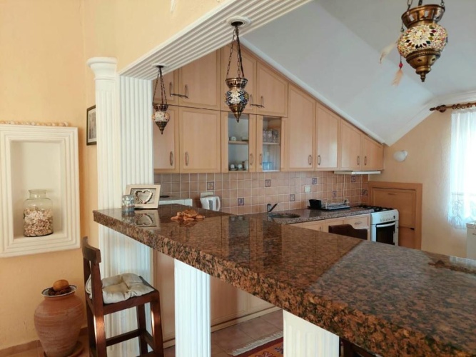 2 Bedrooms Villa