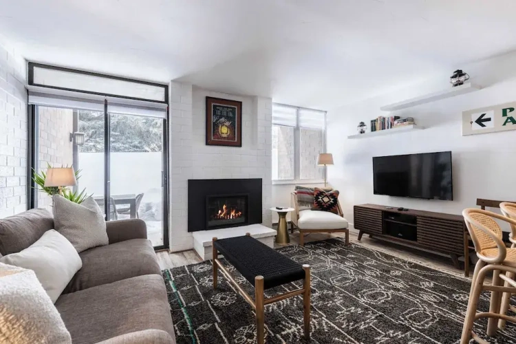 Standard Double room with mountain view