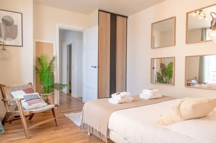 Lavie Maison the Spacious