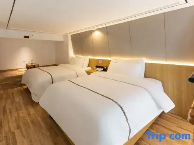 Business Twin Duplex room
