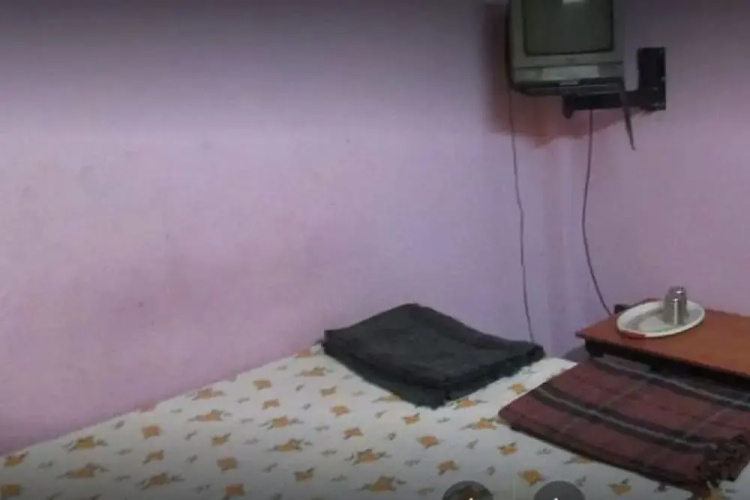Hotel Vashishta