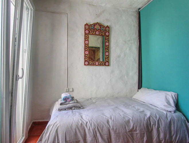 1079 - Frontline Puerto Banus Apartment