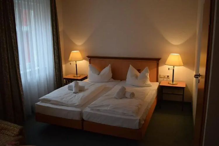 Hotel Ratskeller Rugen