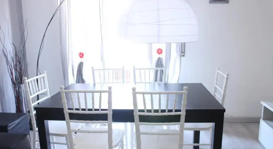 Apartment Led - Enzo's Place