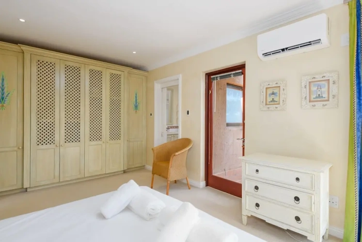 4 Bedrooms Deluxe Villa