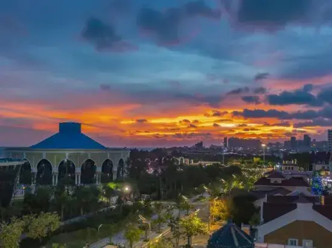 Holiday Kangaroo Homestay (Beihai Silver Beach Branch)