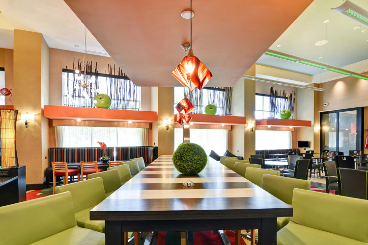 Hampton Inn & Suites Raleigh/Crabtree Valley photo 32