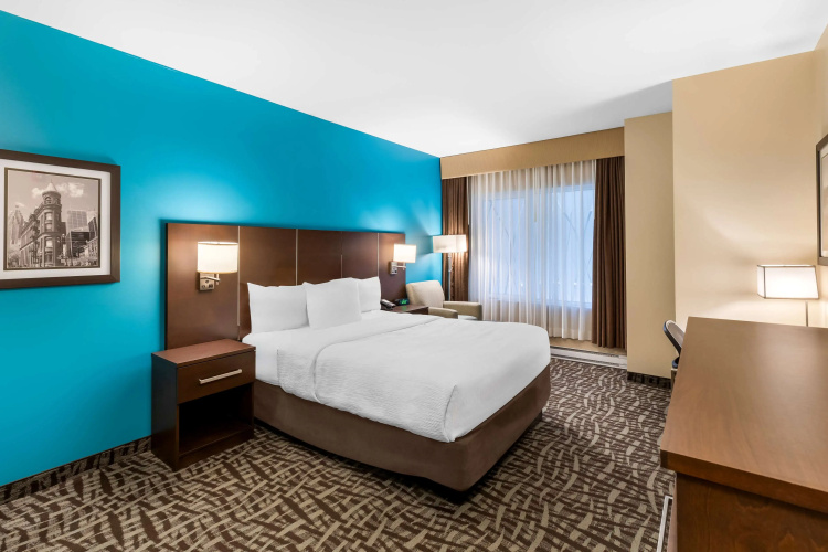 Best Western Plus Hotel Montreal photo 7