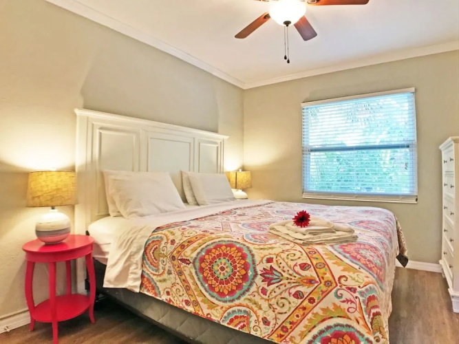 Siesta Heron Suites & Villas