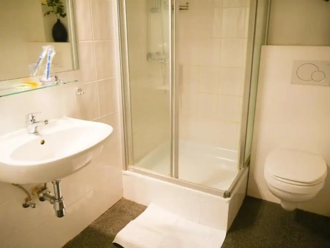 Economy Twin room