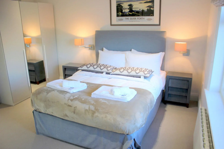 Peymans - The Luxurious Duplex Serviced Apartment