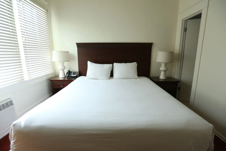 Hotel Atwater