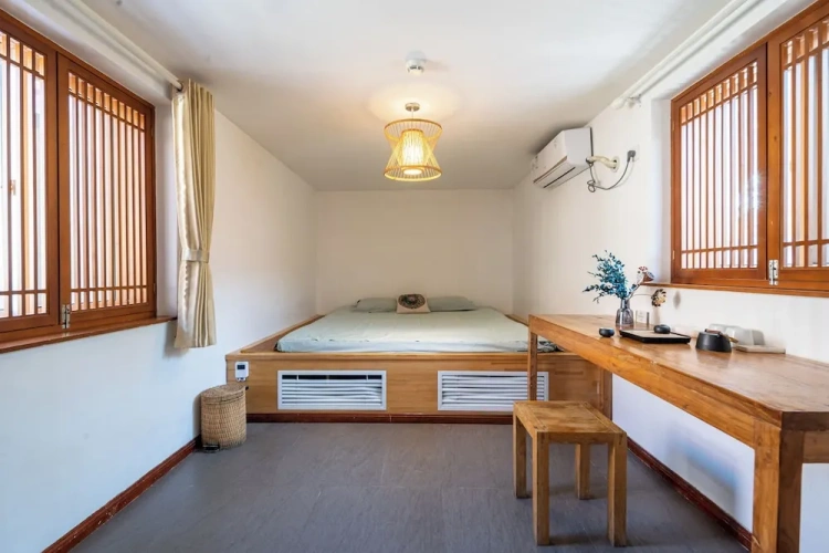 2 Bedrooms Classic Suite with mountain view