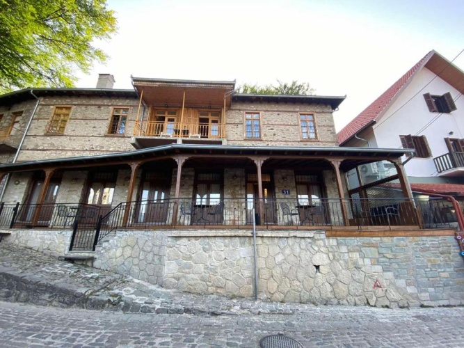1 Bedroom Double Apartment