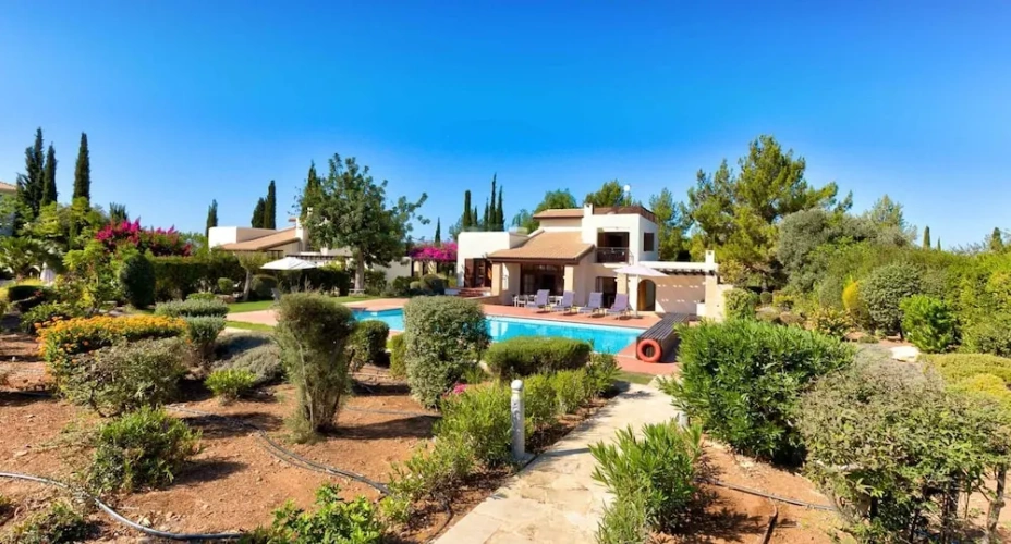 Villa