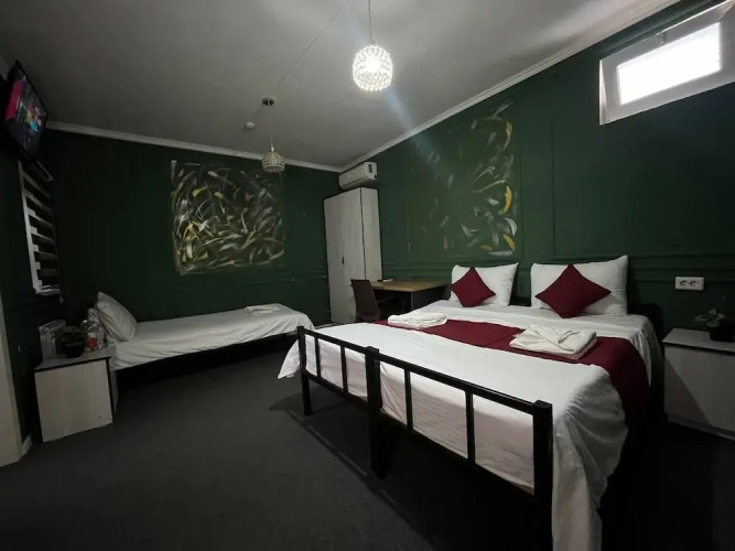 The Palms Hostel