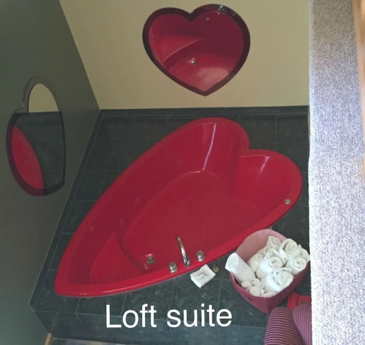 Quadruple Suite