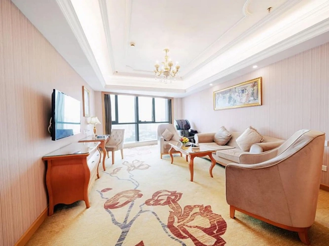 Deluxe Double Suite