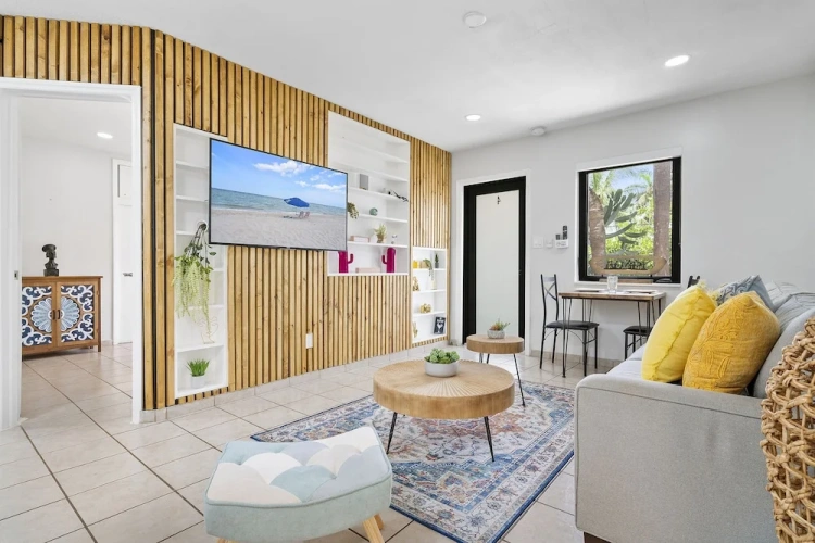Deluxe Apartment