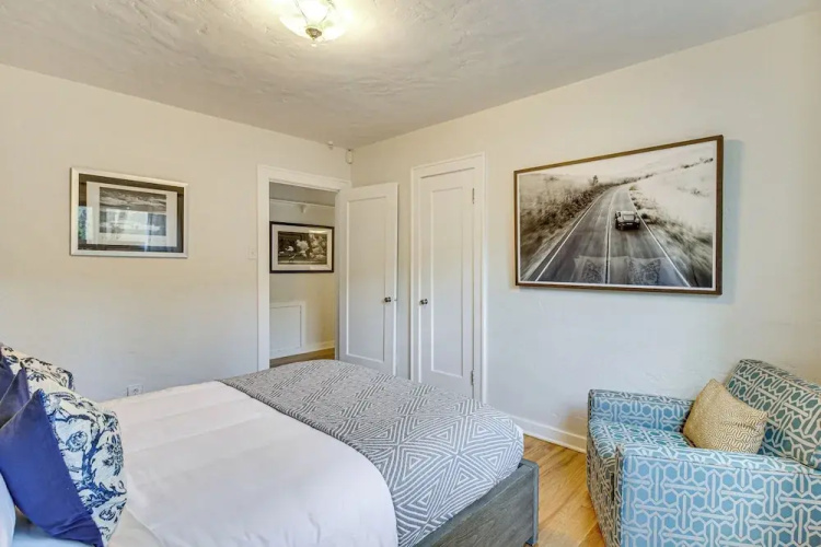Albuquerque Adobe Cottage: Yard, Walkable Area