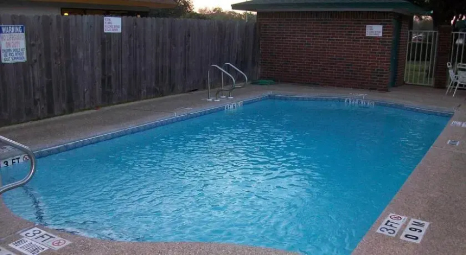Magnuson Hotel Waco