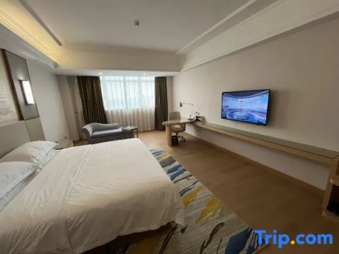 Luxury Suite