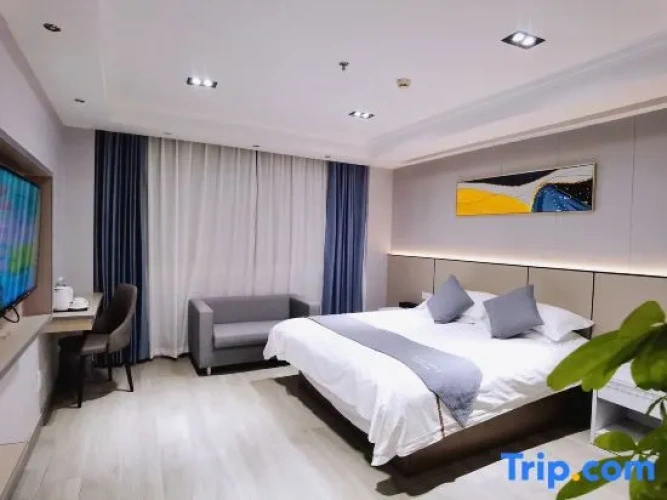 Standard Double room with view