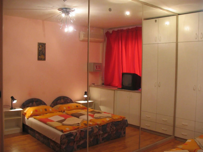 Apartment 4 You