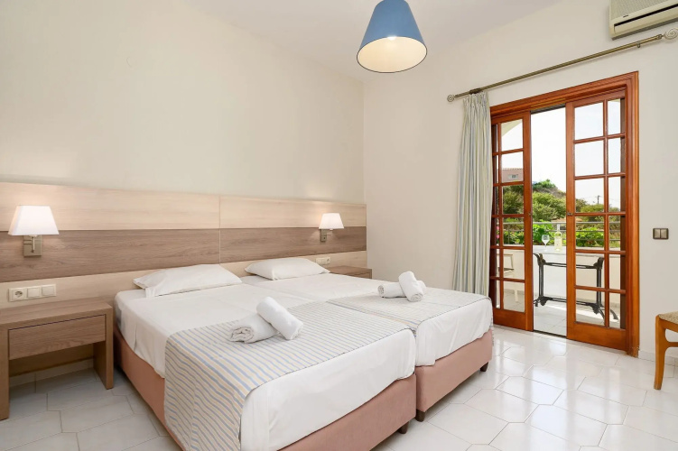Anthos Apartments