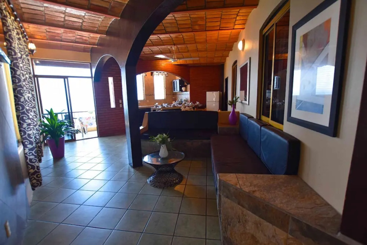 Hotel Villa Flores