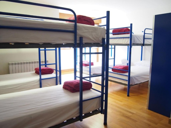 Bed in Dorm