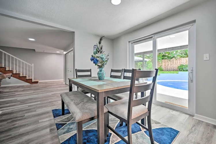 Spacious Brandon Home w/ Private Outdoor Pool