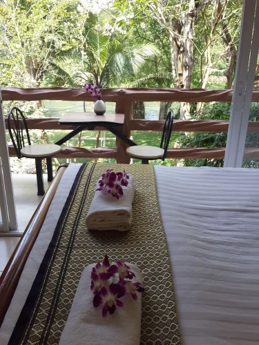 Standard Twin room with balcony