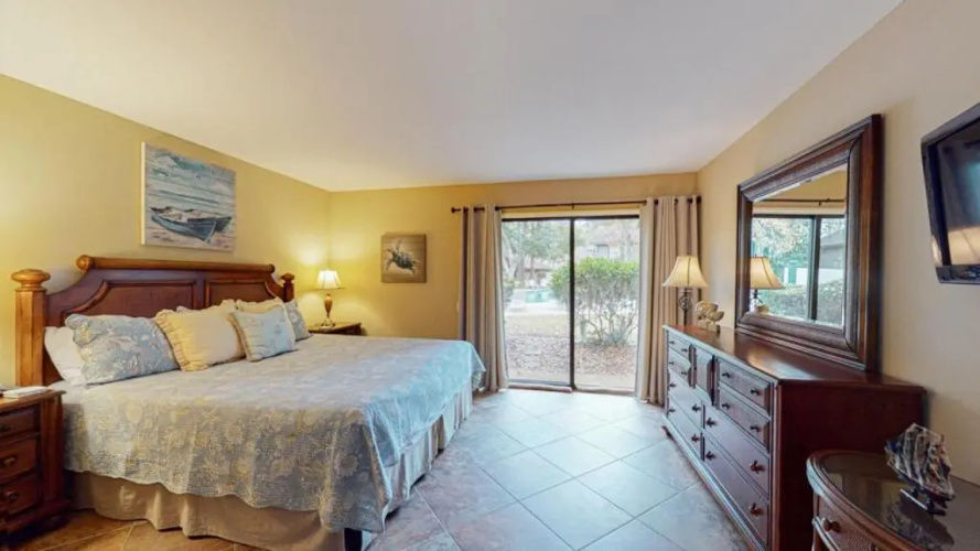35 Water Oak