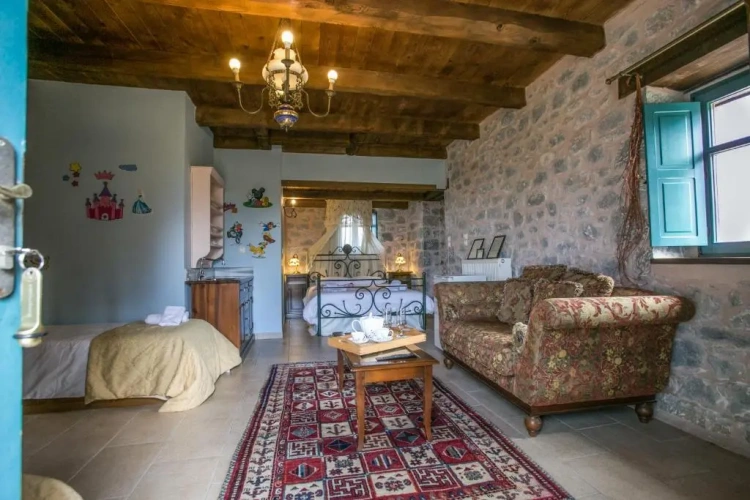 Standard Family room