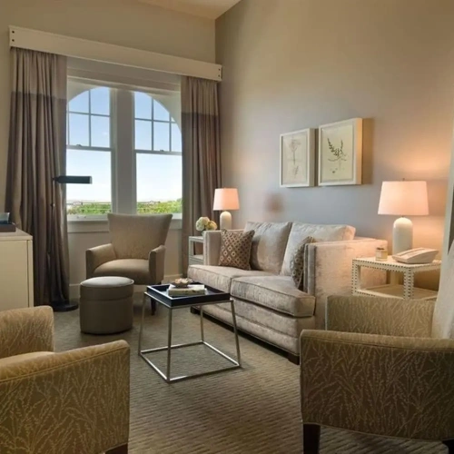Luxury Suite