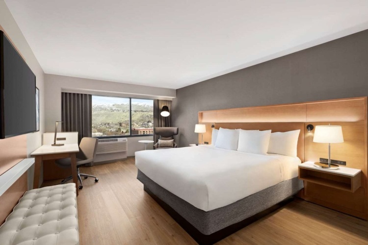 Double Suite