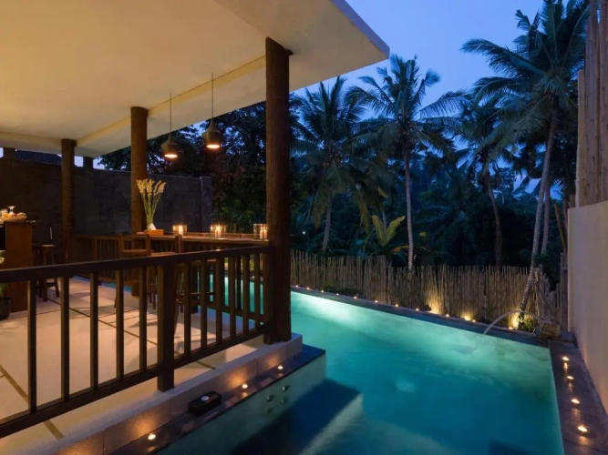 3 Bedrooms Villa