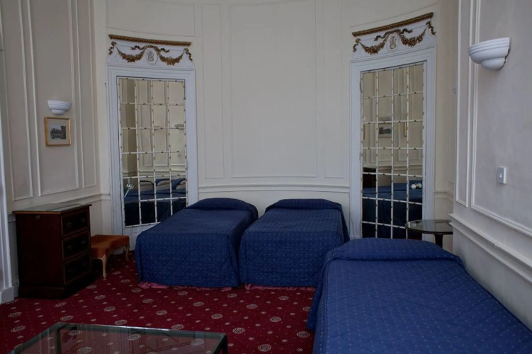 Rose Court Hotel