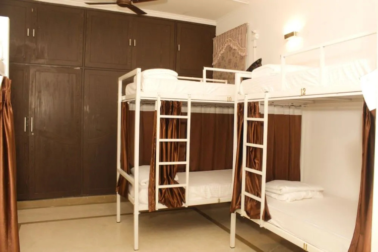 Datstop Hostel